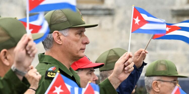 Cuba ‘se defenderá con firmeza’ frente a cualquier ‘agresión terrorista’