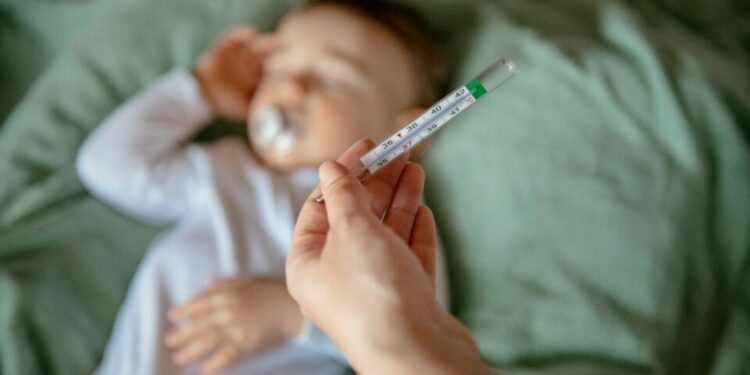 Primer síntoma del sarampión es parecido al de una gripe; cuándo debes aislarte