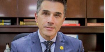 ¿Qué pasará con el lugar de Sergio Mayer en la Cámara de Diputados tras entrar a ‘La Casa de los Famosos Telemundo’?
