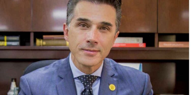 ¿Qué pasará con el lugar de Sergio Mayer en la Cámara de Diputados tras entrar a ‘La Casa de los Famosos Telemundo’?