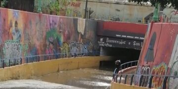 Lluvias vuelven a inundar paso a desnivel de Manuel José Othón
