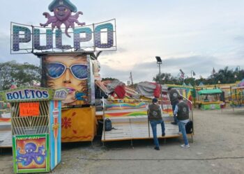 Clausura juego mecánico en la Fenahuap por fallas de seguridad