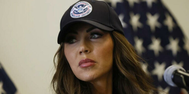 Donald Trump destituye a Kristi Noem como secretaria de Seguridad Nacional tras crecientes críticas en su gestión migratoria y de seguridad