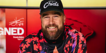 Travis Kelce firma contrato multimillonario y está listo para otra temporada con los Chiefs