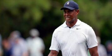 Sufre Tiger Woods volcadura en Florida