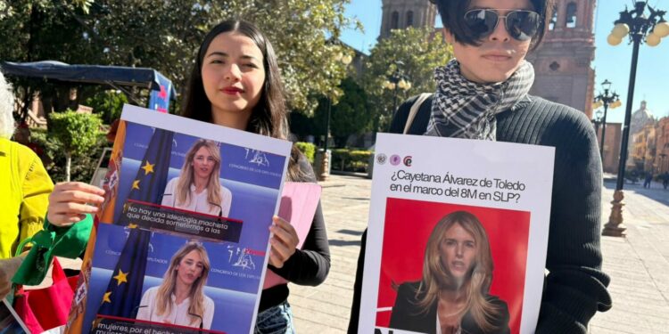 Acusan al Ayuntamiento de usar recursos públicos para agenda ideológica extranjera