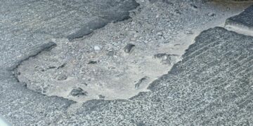 Baches colapsan avenida Santos Degollado