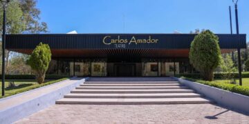 Inauguran galería de arte en el Teatro Carlos Amador del Parque Tangamanga I