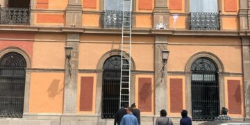 Comienzan a limpiar al Edificio Central de la UASLP
