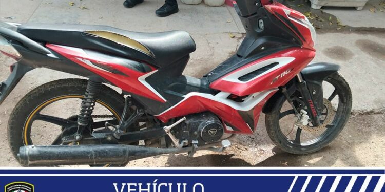 Recuperan motocicleta con reporte de robo en la colonia Ecuestre