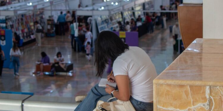 Feria Nacional del Libro de la UASLP tendrá música, poesía y actividades artísticas