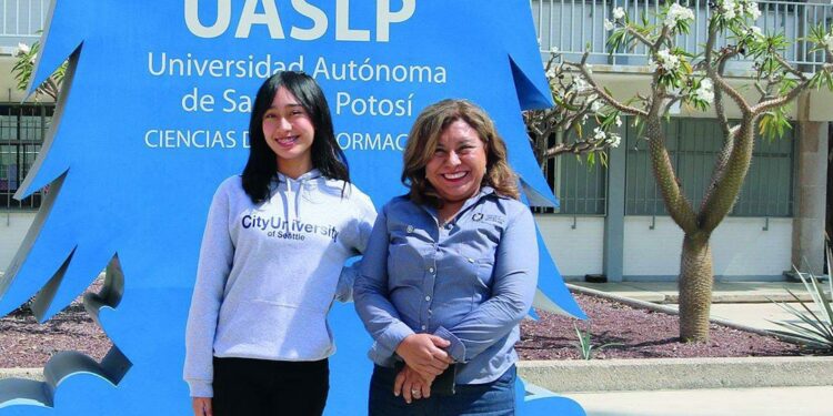 Denuncian nepotismo en la Facultad de Ciencias de la Información