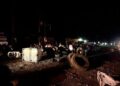 Incendio consume vulcanizadora señalada como presunto punto de huachicol en la carretera 57
