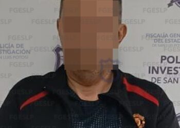 Detienen a hombre por presunto robo a tienda de conveniencia en zona metropolitana de SLP