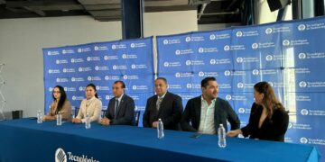 Otorgan becas de hasta 80% a estudiantes de preparatorias públicas