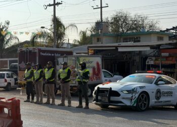Refuerzan vigilancia y atención a automovilistas en carreteras de San Luis Potosí.
