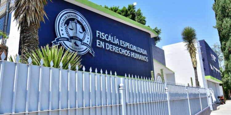Vinculan a proceso a supervisor escolar por presunta discriminación en SLP