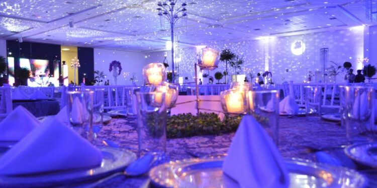 Espacios versátiles y modernos para eventos en el Centro de Negocios Potosí