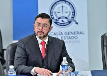 Renuncia de Felipe Aurelio Torres a la Fiscalía Anticorrupción