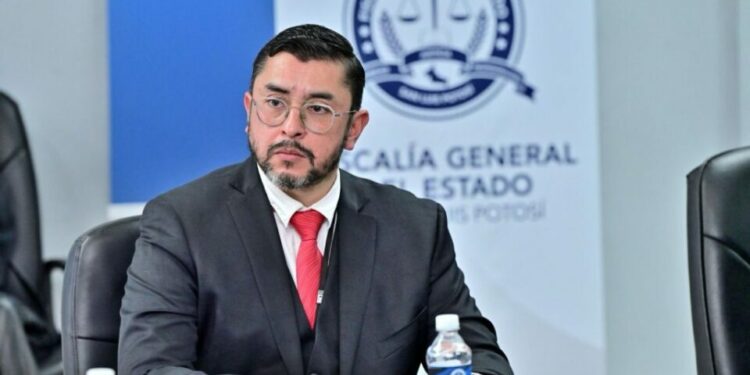 Renuncia de Felipe Aurelio Torres a la Fiscalía Anticorrupción