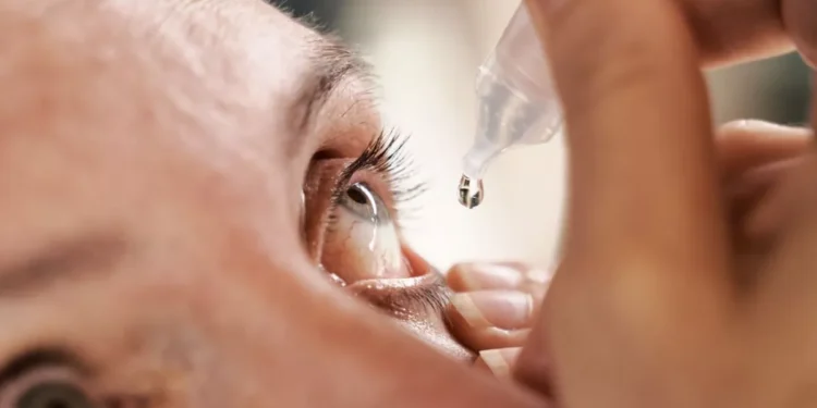 Desarrollan gotas oftálmicas que podrían tratar las cataratas sin cirugía y restaurar la visión