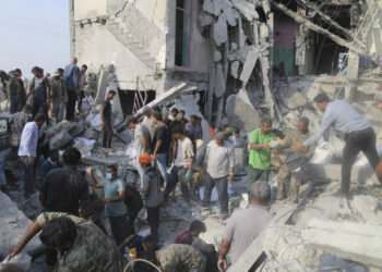 EE.UU. e Israel intercambian ataques con Irán por tercer día consecutivo
