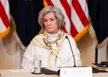Susie Wiles, jefa de gabinete de Trump, es diagnosticada con cáncer de mama