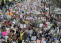 Amnistía ve riesgos en Mundial; millones protestan en EE.UU. contra Trump