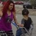 Mujer secuestra un niño en el supermercado e intenta apuñalarlo frente a todos en EU