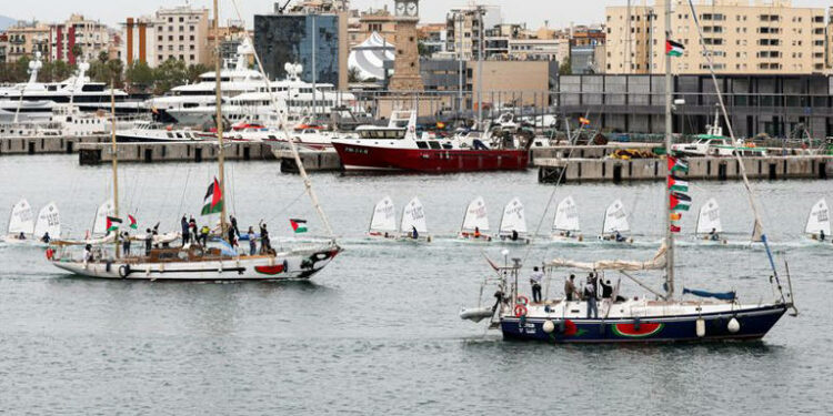 Israel intercepta barcos con ayuda para Gaza y organizadores lo condenan