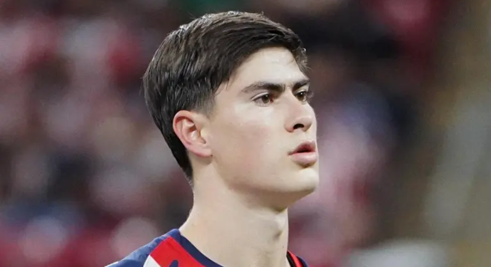 Chivas: Sporting Lisboa preguntó por la cláusula de Armando González González