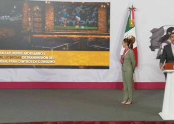 Sheinbaum anuncia patrocinio para transmitir partidos del Mundial 2026 en estados y más de 35 mil negocios