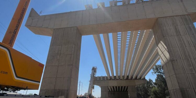 Avanza la modernización de vialidades y carreteras en San Luis Potosí