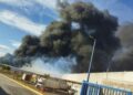 Vientos dispersaron la contaminación generada por el incendio en la zona industrial: gobernador