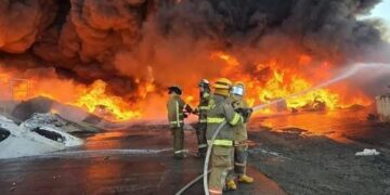 Bomberos advierten riesgos por descuido en empresas