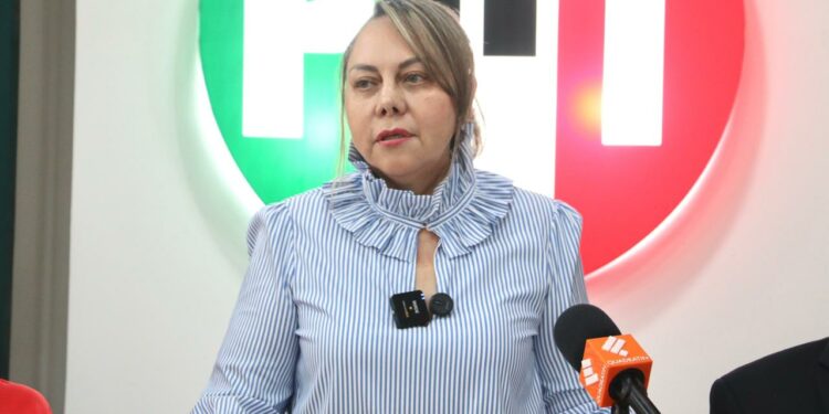 “Se quedan con tu retiro”: señalan uso de ahorros de trabajadores.