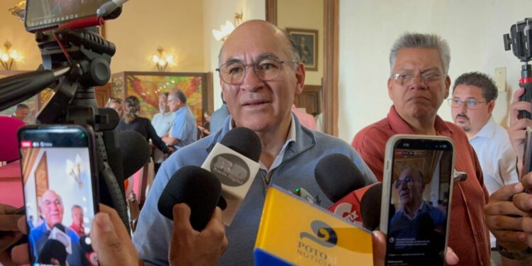  Niega Galindo crisis de agua y señala intento de desinformación en SLP