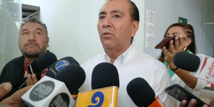 SEGE ha ido erradicando las “escuelas patito”