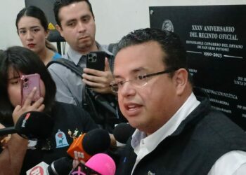 En mi gestión no habrá permisos para el fracking: Darío González