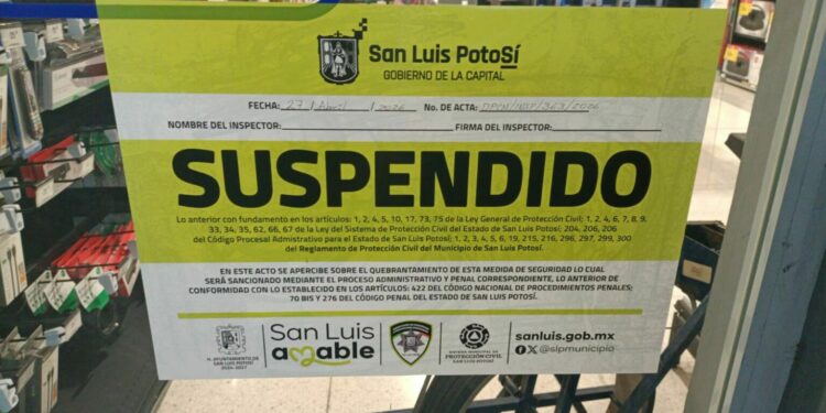 Refuerza Protección Civil Municipal medidas de seguridad en centro comercial de la capital potosina