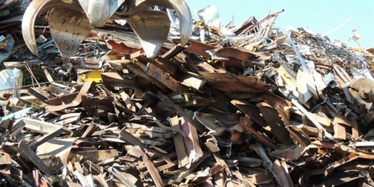 Recicladoras y chatarreras no cumplen con normas de prevención de incendios