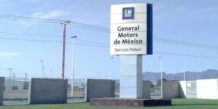 Sindicato de GM en SLP advierte huelga este jueves por desacuerdo salarial