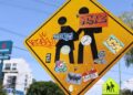 Semáforos opacos y señalética vandalizada afectan visibilidad vial en la capital potosina