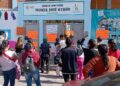 Padres toman kínder Manuel José Othón y bloquean acceso a inspectora por presuntas irregularidades