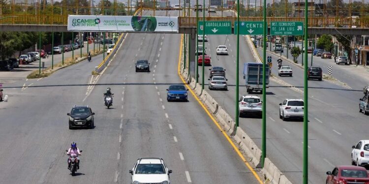 Alertan especialistas por riesgos del ruido en la salud auditiva en SLP
