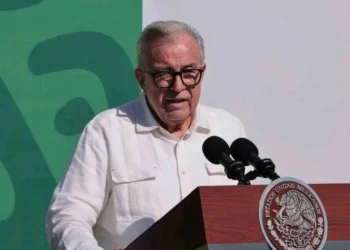 Rocha Moya descarta pedir licencia como gobernador y refrenda rechazo a acusaciones de EU