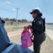 Guardia Civil auxilia y pone a salvo a dos menores localizados solos en carretera