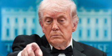 Gobierno de Trump da por finalizada la guerra en Irán antes de plazo legal