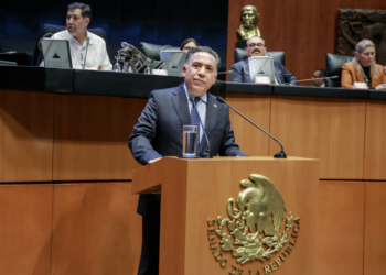Enrique Inzunza pide licencia como senador en medio de acusaciones de EU por narcotráfico