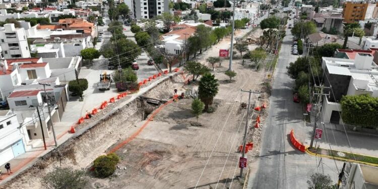 Reporta Galindo proceso activo de licitación en 47 vialidades